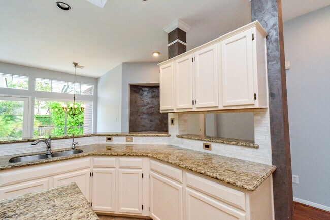Building Photo - 1638 Almond Brook Ln