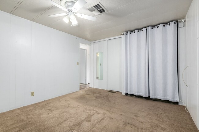 Building Photo - Remodeled 2-Bedroom, 2-Bath Home in Gated ...