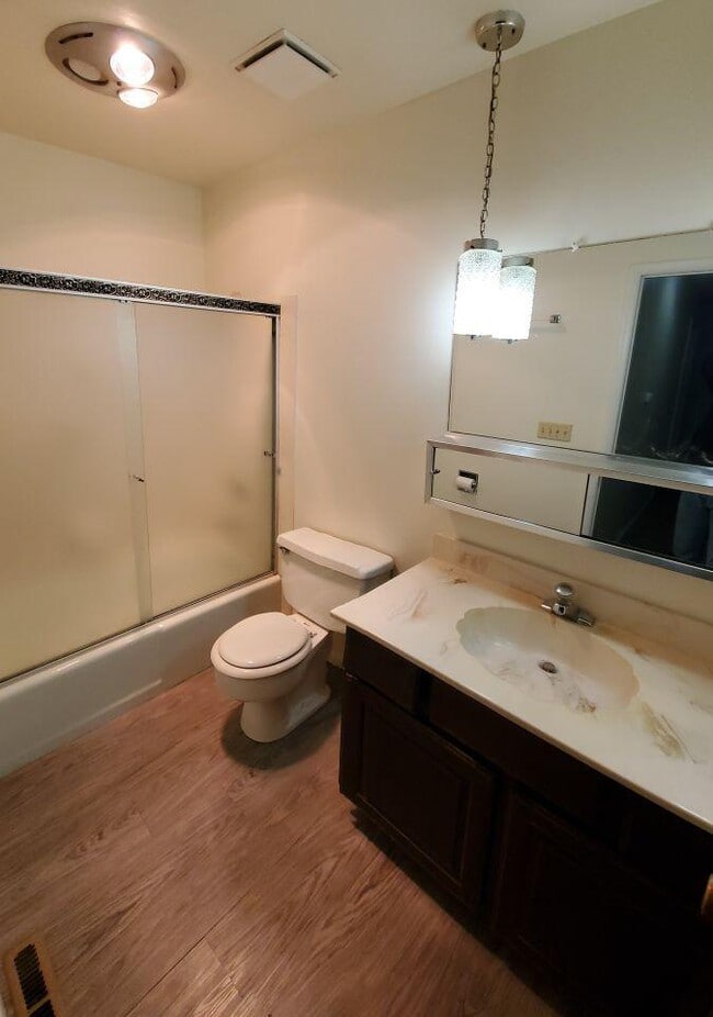 Building Photo - 3 bedroom in Billings MT 59105