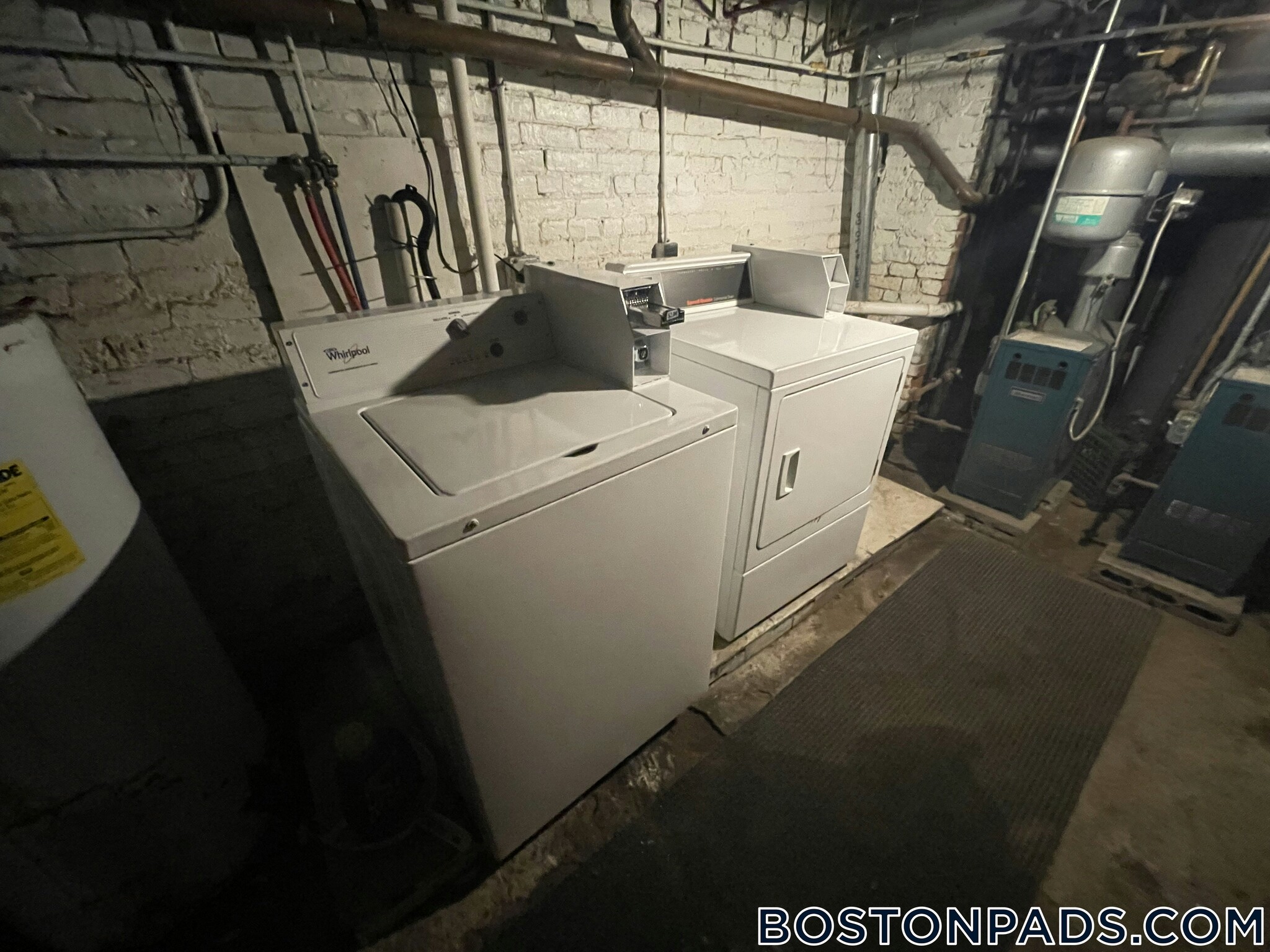 Building Photo - 53 W Seventh St