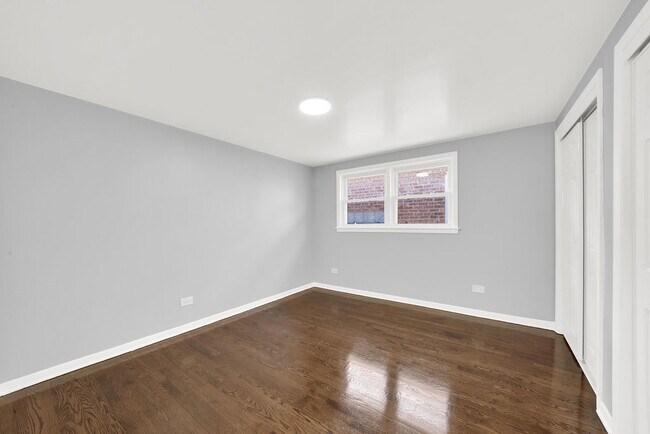 Building Photo - 7245 S Washtenaw Ave.