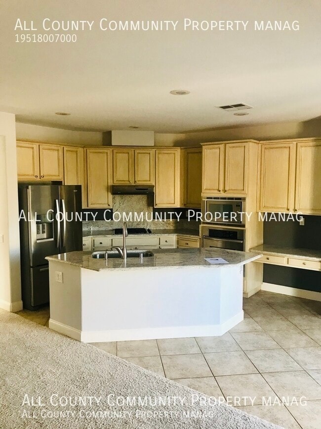 Building Photo - 41171 Crooked Stick Dr