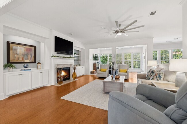 Building Photo - 239 Antebellum Ln