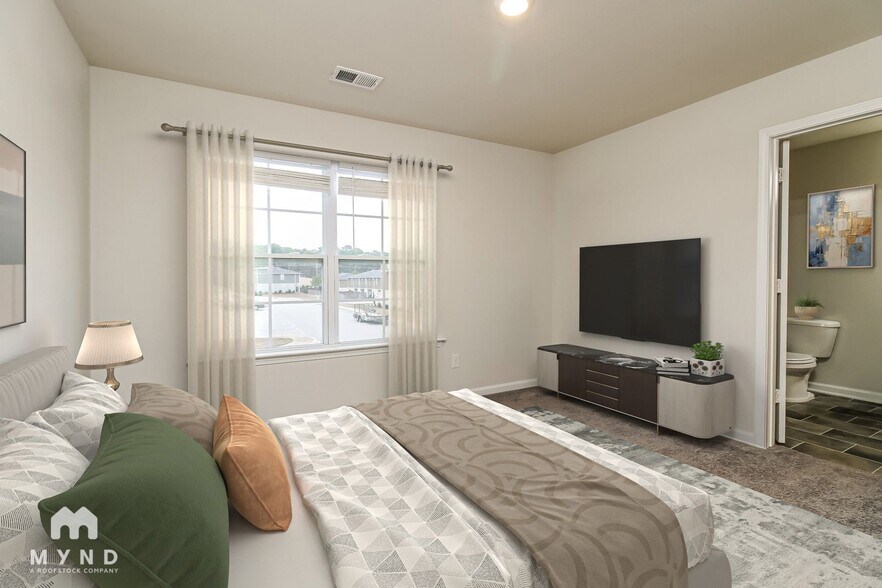 Building Photo - 308 High Grv Wy