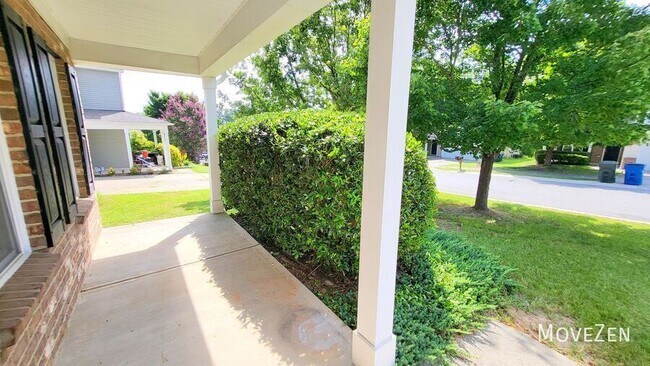 Building Photo - 4435 Stonewall Dr