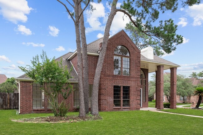 Building Photo - 17402 Wilton Park Ct