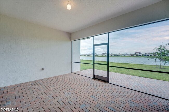 Building Photo - 5114 Panella Ave