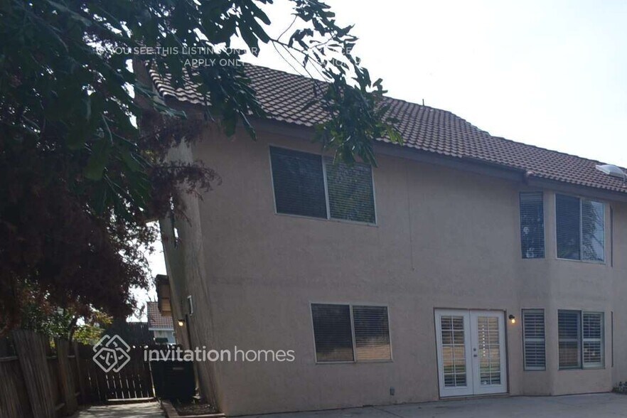 Building Photo - 22557 Sheffield Dr