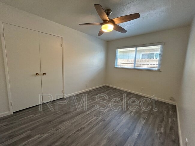 Building Photo - 2367 Pinturo Way