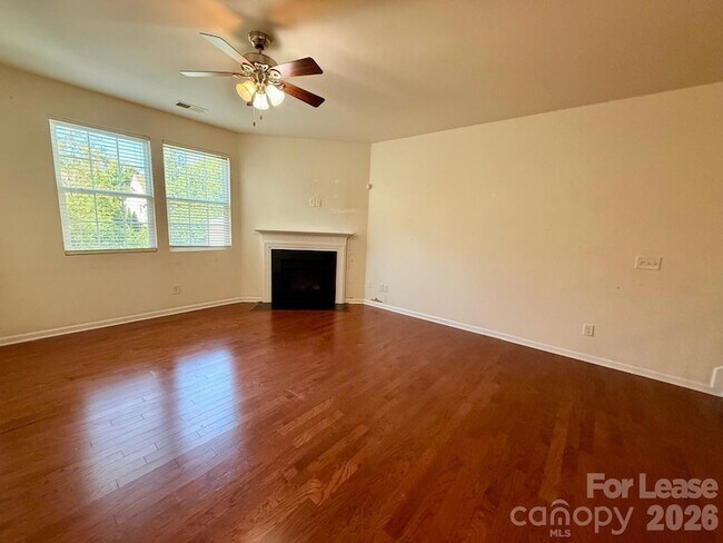 Building Photo - 7021 Broughton Ln