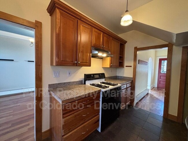 Building Photo - 1529 E 23rd Ave