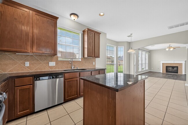 Building Photo - 12902 Crystal Reef Ct