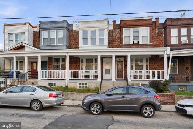Building Photo - 231 E Phil Ellena St