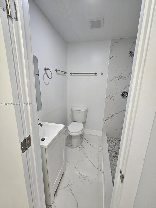 Building Photo - 13470 SW 24th St