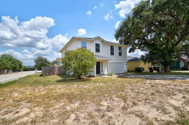 Building Photo - 410 Cardinal Way