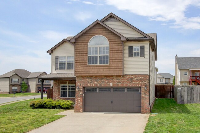 Primary Photo - --AVAILABLE NOW! MOVE-IN READY!!!