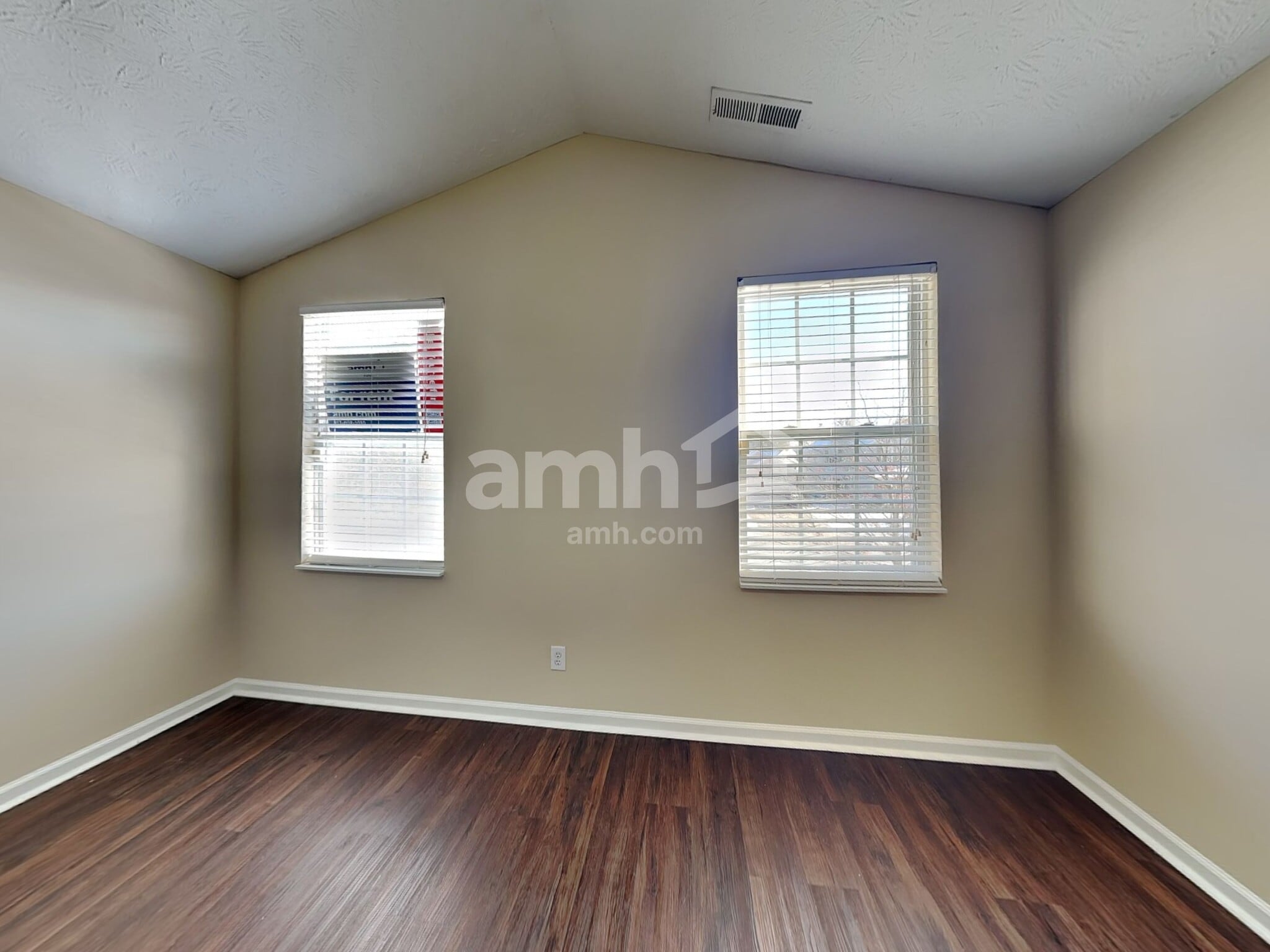 Building Photo - 11408 Loudon Ln