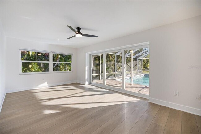 Building Photo - 470 Leger Dr