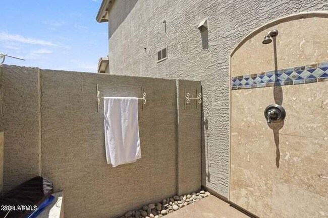 Building Photo - 24853 N 75th Way