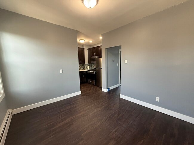 Building Photo - 205 Duncan Ave