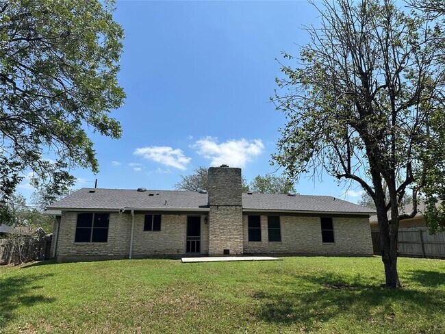 Building Photo - 5504 Chadwyck Dr