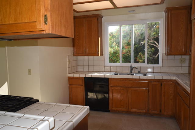 Building Photo - 6150 S Pacific Coast Hwy