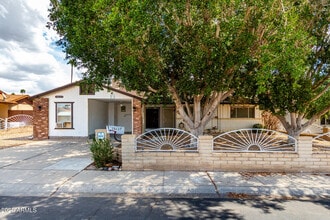 Building Photo - 10227 N 56th Dr