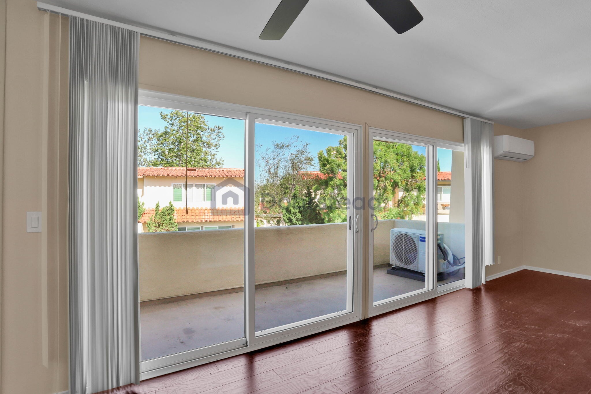 Building Photo - 2317 Eastbluff Dr