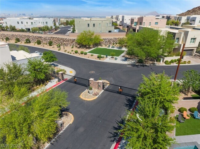 Building Photo - 813 Horizon Canyon Dr