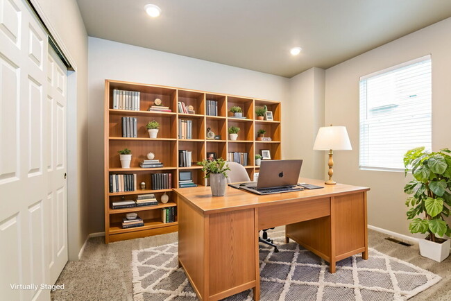 Building Photo - 9243 Salida St