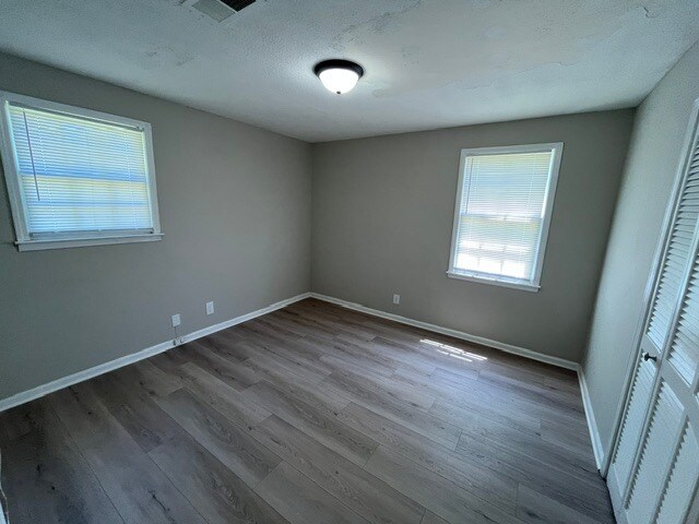 Building Photo - 5255 Greenwood Ter
