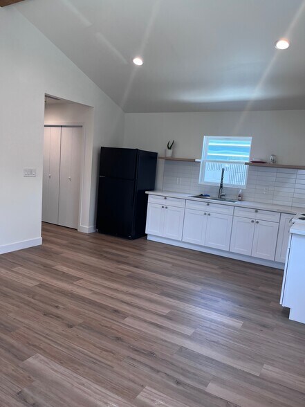 Living Area & Kitchen - 8144 Washington Ave