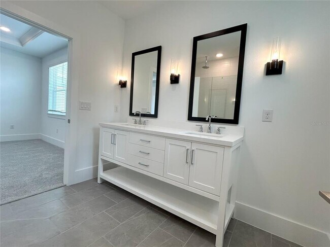 Building Photo - 12639 Clear Sapphire Dr