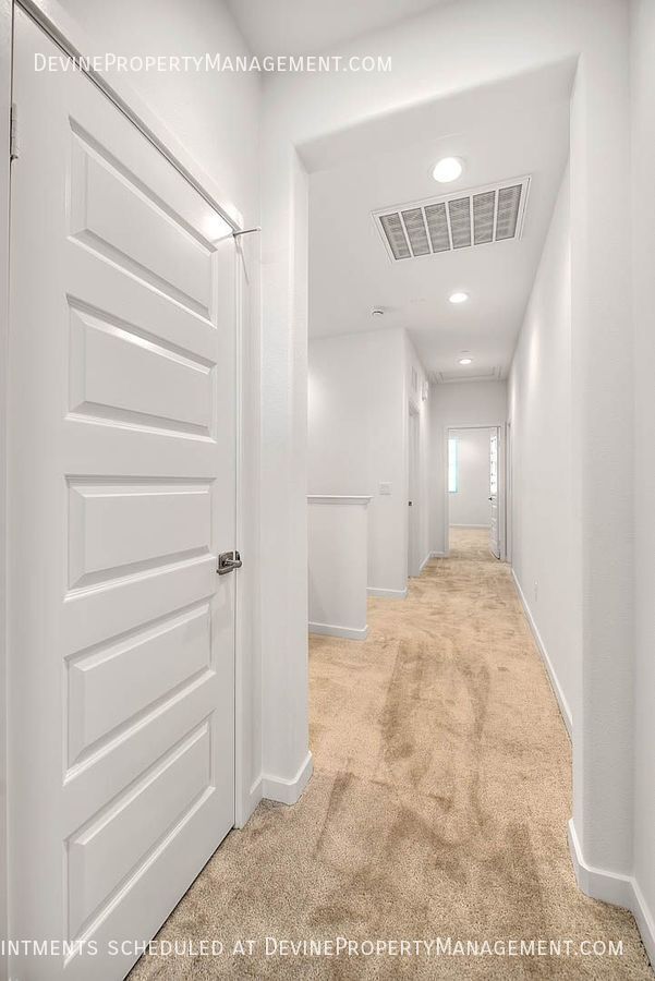 Building Photo - 7030 Aloe Ln