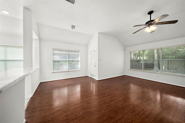 Building Photo - 83 Hidden Meadow Dr