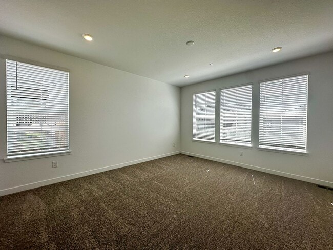 Building Photo - BRAND NEW Sunset Village ranch-style home ...