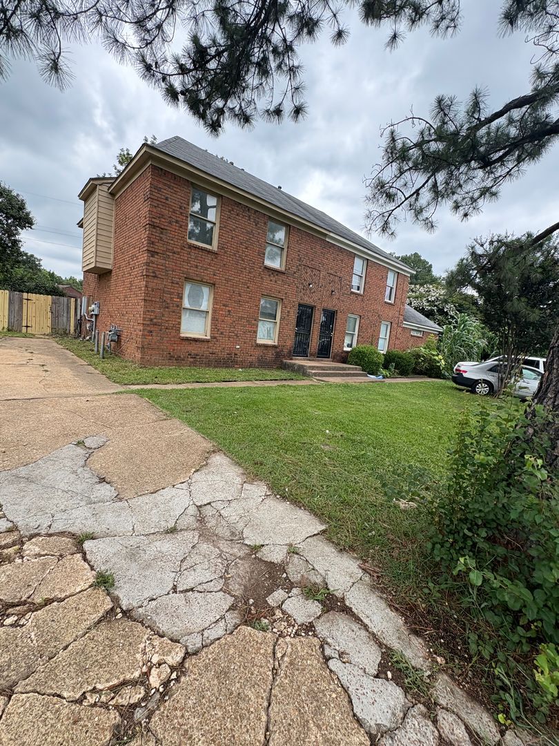 Building Photo - 3463 Lichterman Rd