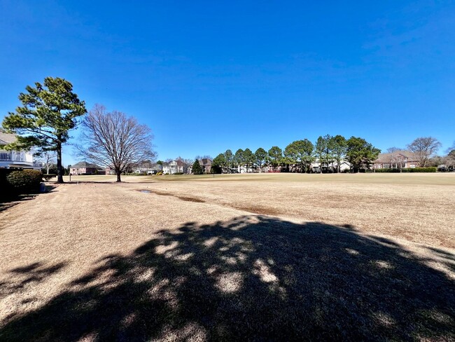 Building Photo - Stunning 4-bedroom, 3.5-bath condo in Suffolk