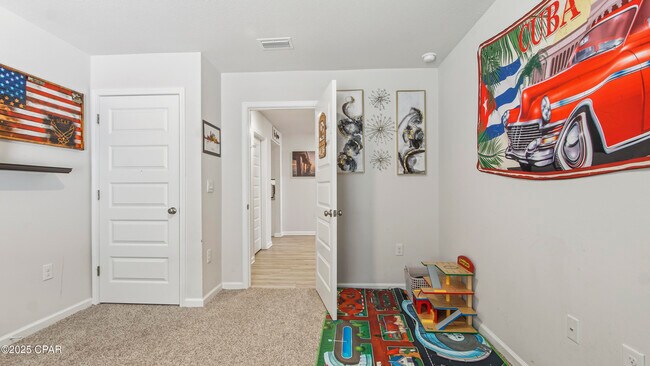 Building Photo - 6592 Slabinski Ln