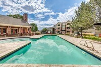 Building Photo - Willow Run Village