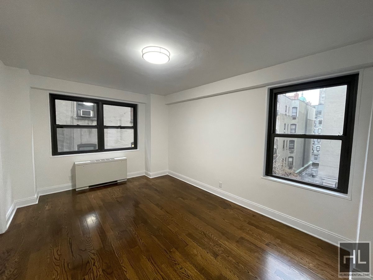 Building Photo - East 89th STREET