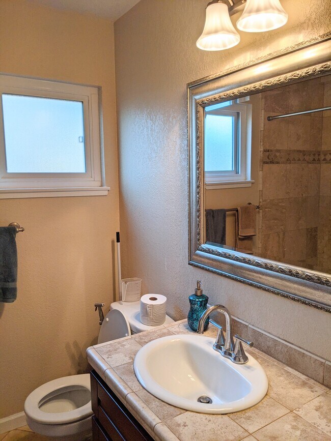 Building Photo - 3437 Gavota Ave