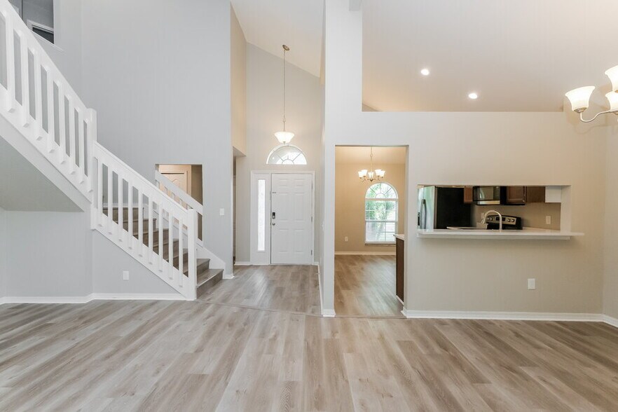 Building Photo - 29433 Birds Eye Dr
