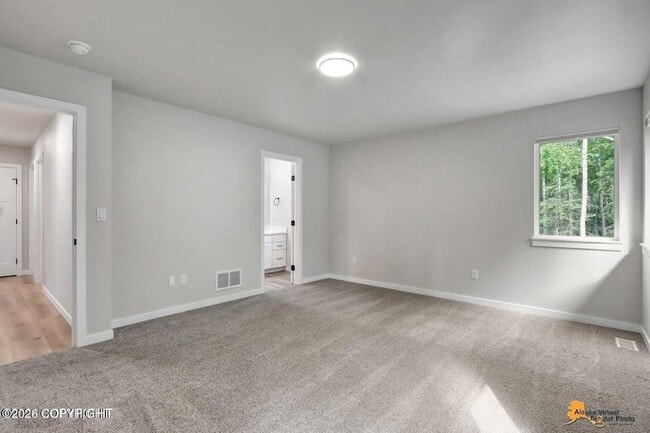 Building Photo - 4251 Ose St