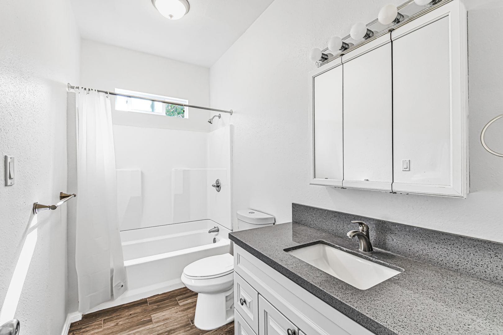 Building Photo - 1503 S Shenandoah St