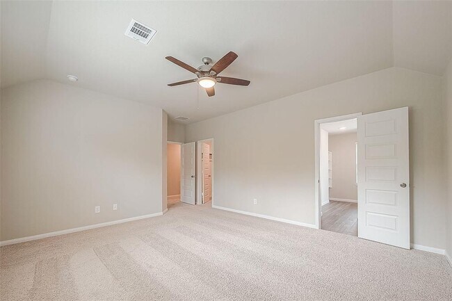 Building Photo - 2373 Tavo Trails Dr