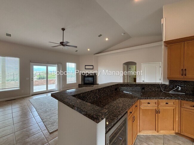 Building Photo - Golf Course Living with Mountain Views & Detached Casita