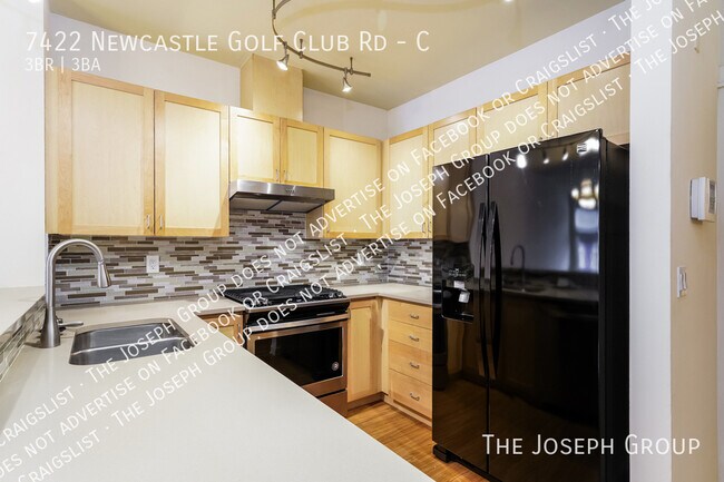 Building Photo - 7422 Newcastle Golf Club Rd