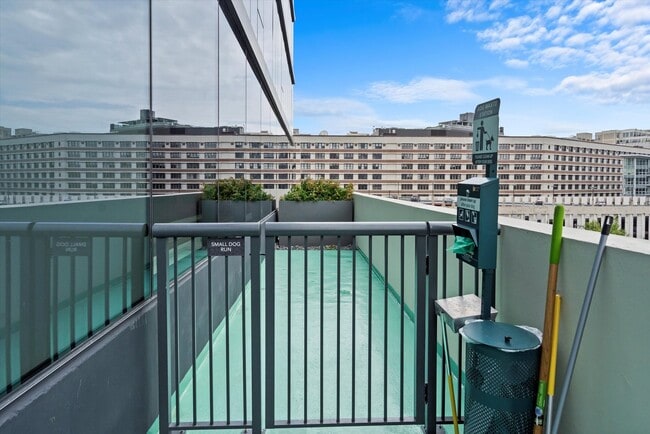 Building Photo - 808 N Cleveland Ave