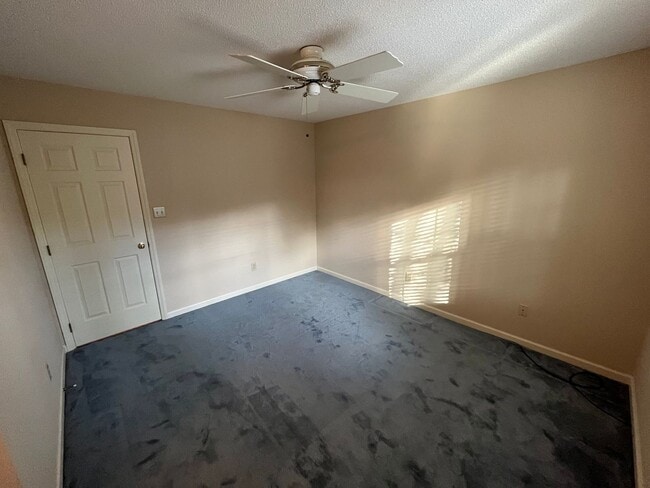 Building Photo - Exceptionally Located 3BD, 2.5BA Cary Home...